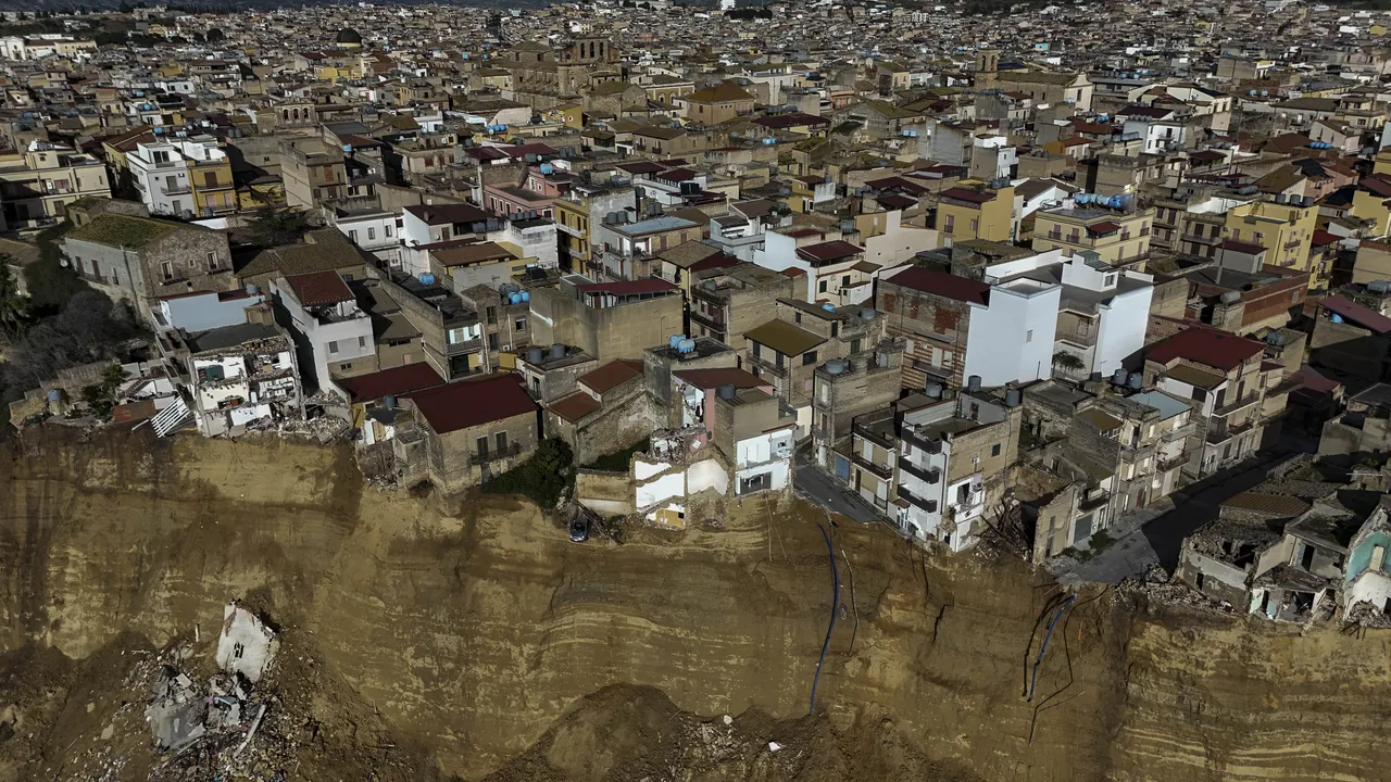 Toprak kayması yutmuştu! Meloniden felaket bölgesine 150 milyon avro