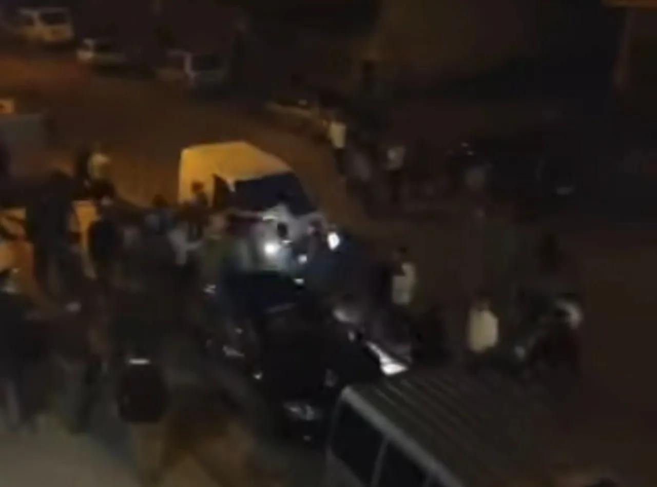 Tüyler ürperten olay! Aracıyla onlarca insanı ezdi: O anlar kamerada