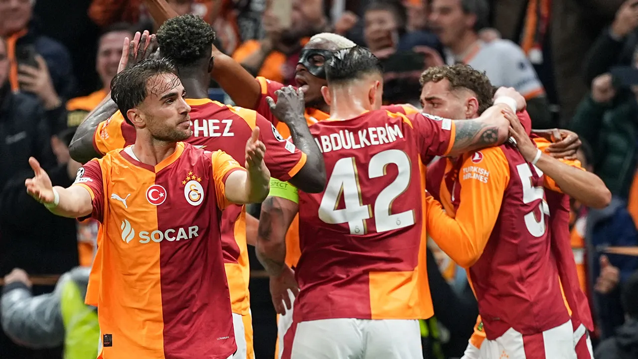 7 gollü tarihi maçta Galatasaray, Juventus'u hezimete uğrattı: 63 yıllık gelenek bozulmadı, tur kapısı aralandı