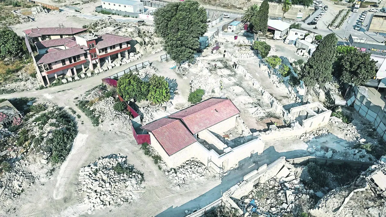 750 yıllık mabet ortada kaldı! Antakya Ulu Cami'de 'ihya gerilimi'