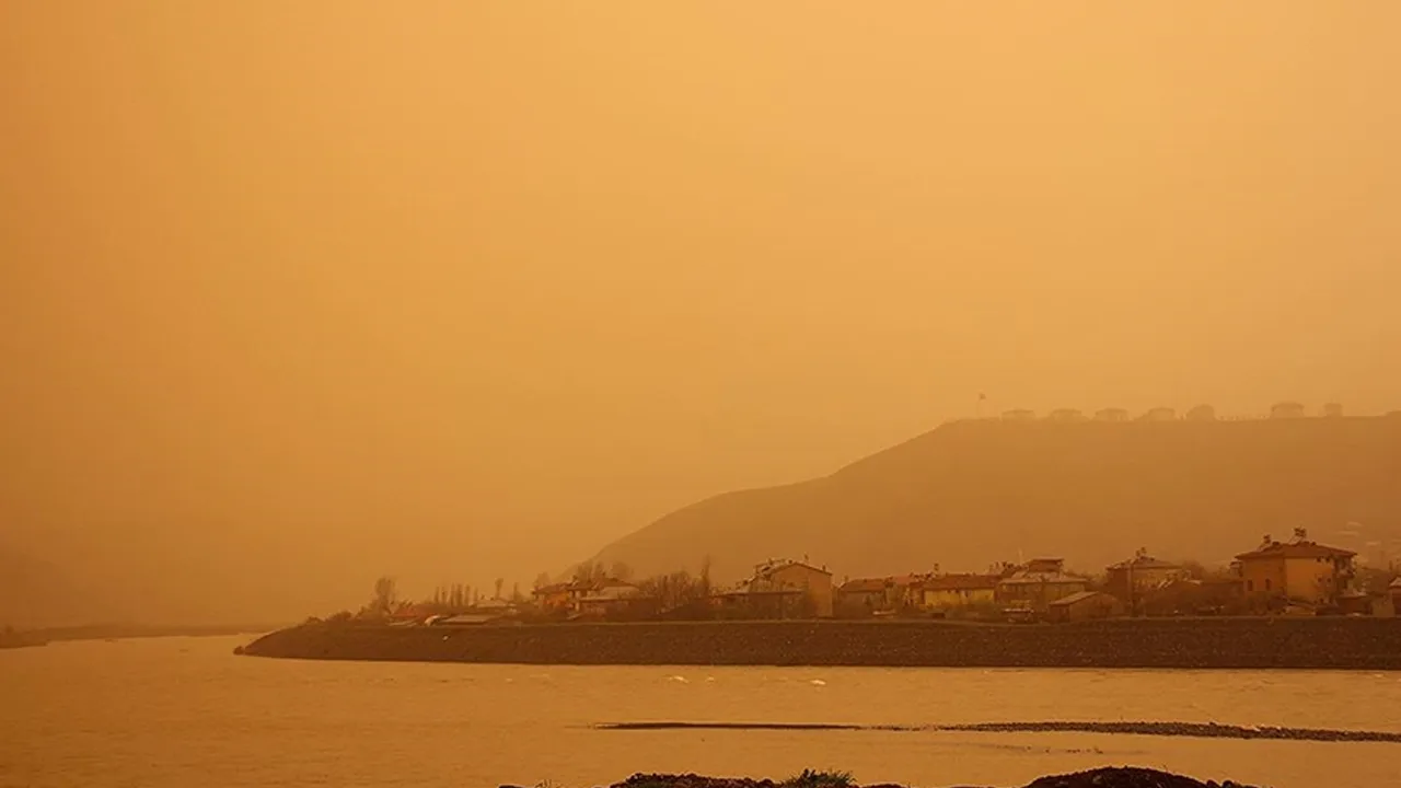 Afrika'dan geldi! Çöl tozu akciğerler için sessiz bir risk