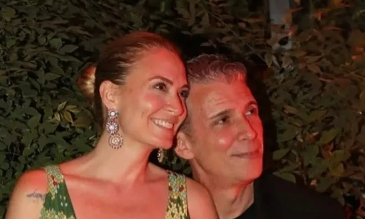 Ceyda Düvenci’den dikkat çeken ‘yüzük’ paylaşımı: Evlilik yorumlarını beraberinde getirdi