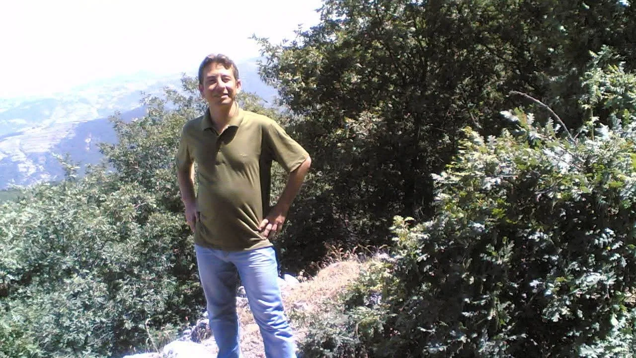 Halı sahada kahreden ölüm! 22 yıllık eğitimci can verdi