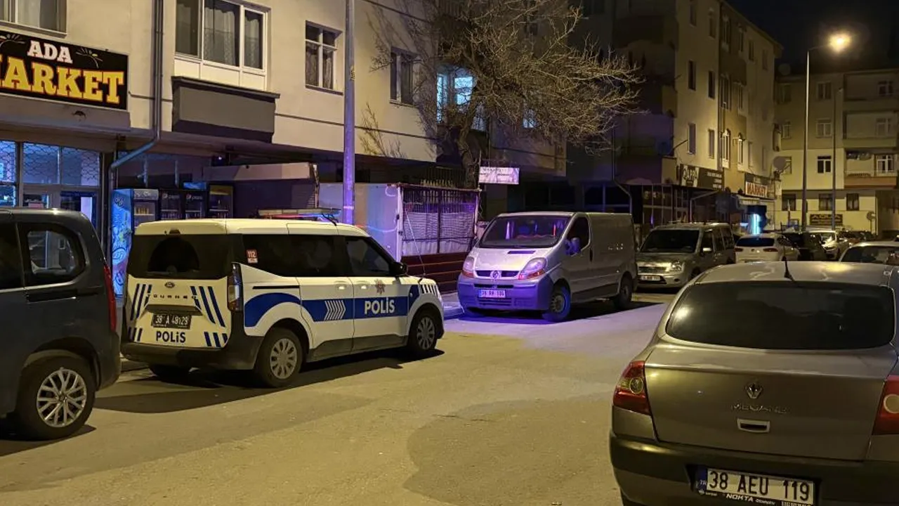Kayseri'de hareketli gece! Eniştesinin evine kurşun yağdırdı