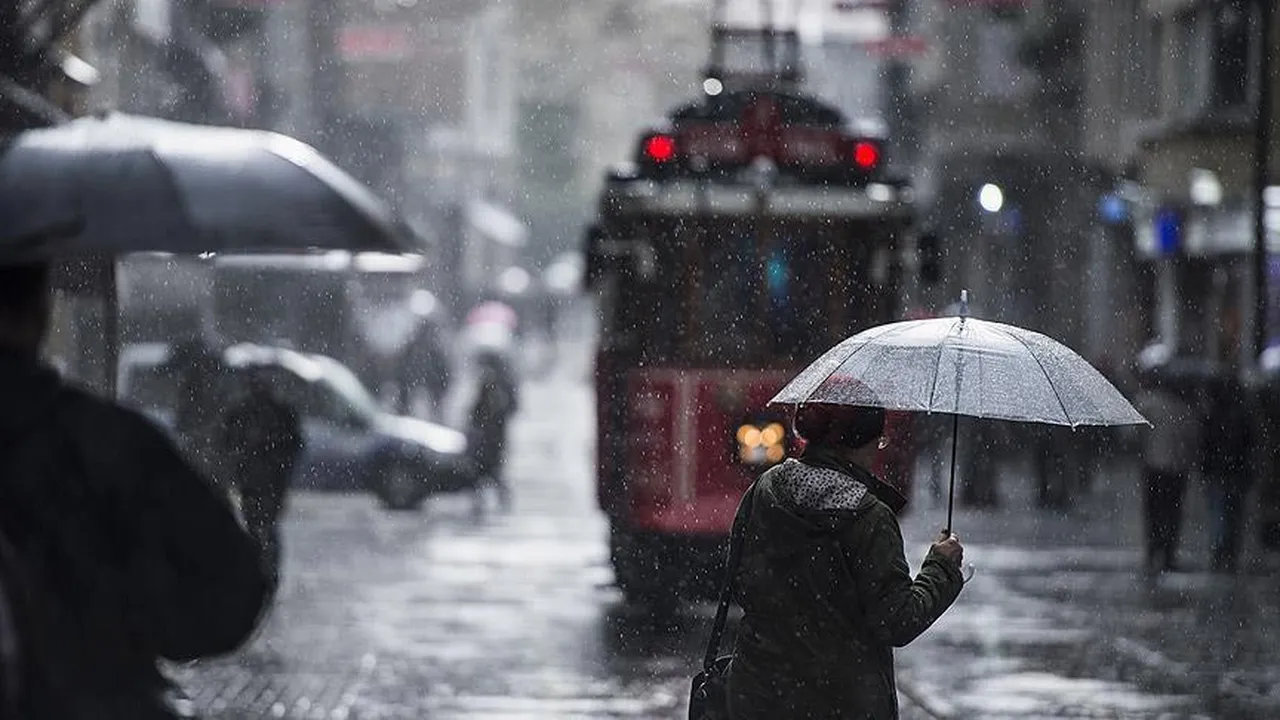 Meteoroloji uyardı! 30 ilde sağanak yolda: Sıcaklık 6 derece birden düşecek