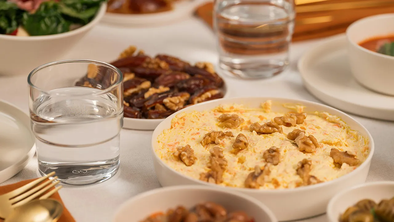 Ramazanda sağlıklı oruç için kritik uyarı! Dengeli iftar, mutlaka sahur