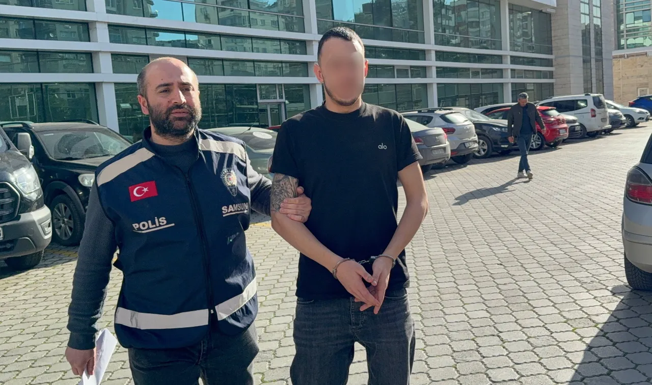 Sosyal medyadan arkadaşlık isteği gönderdi! Tepki gösteren sevgilisini bıçakladı