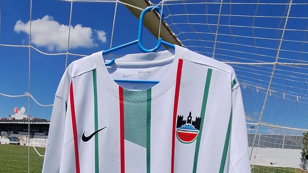 Yasa dışı bahis operasyonu! 8 kişi gözaltında: Diyarbekirspor'a el konuldu