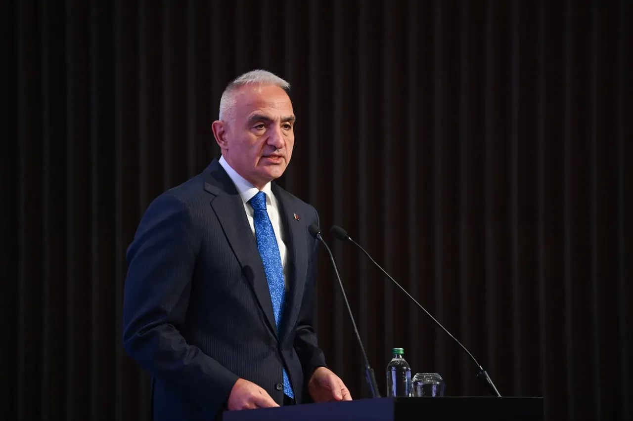 Bakan Ersoy yeni destek modelini duyurdu: Yurt dışında yayınlanan dizilere 100 bin dolar!