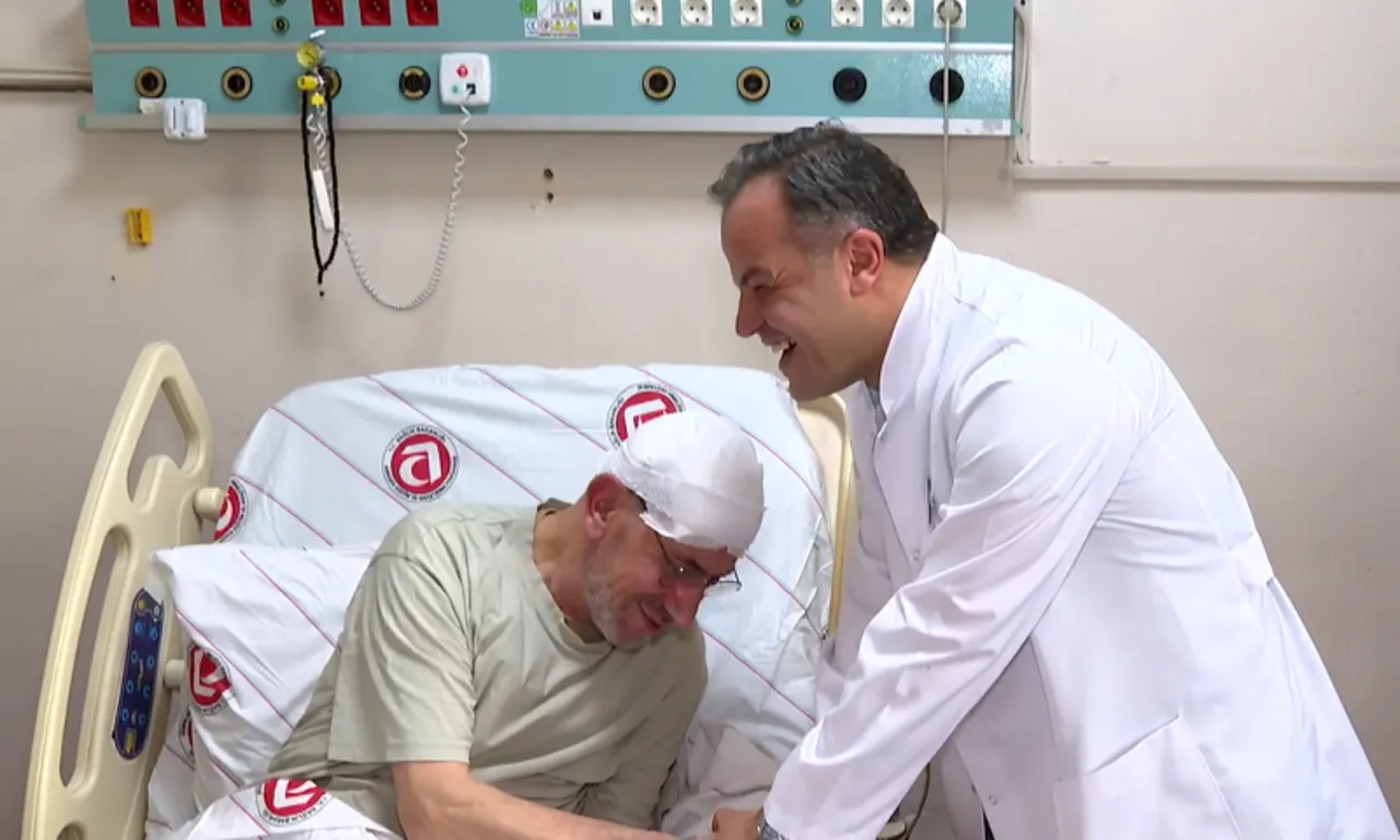 Ellerinde titreme şikayetiyle gitti, gerçek ortaya çıktı! “Eski halimden eser kalmadı”