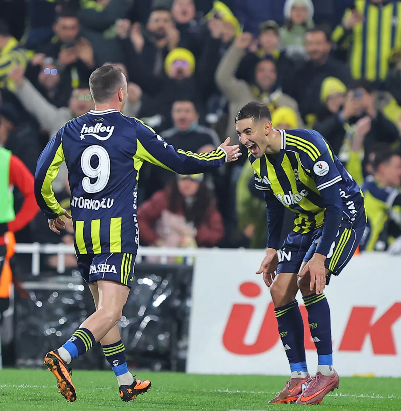 Kerem Aktürkoğlu - Mert Müldür