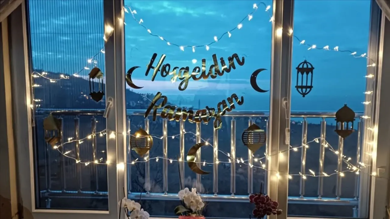 Hoş Geldin Ya Şehr-i Ramazan! 2026’nın en çok paylaşılan Ramazan tebrik mesajları