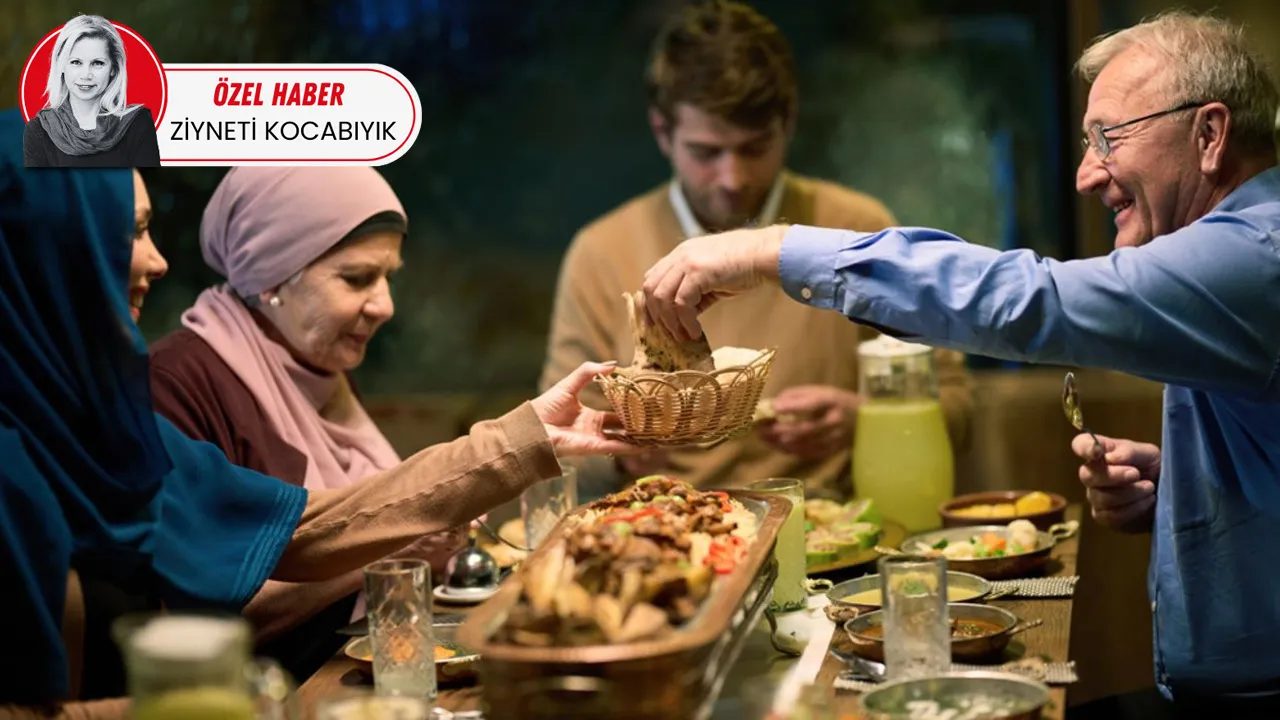 İftarda 15'e 1 kuralı! Hızlı yemek sağlığı tehdit ediyor