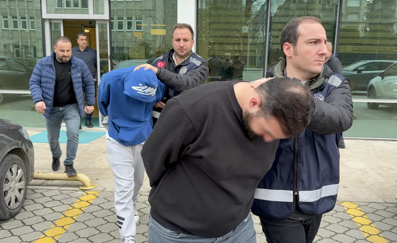 Maskeli silahlı saldırıda ‘Pes’ dedirten savunma! 2 şüpheli tutuklandı