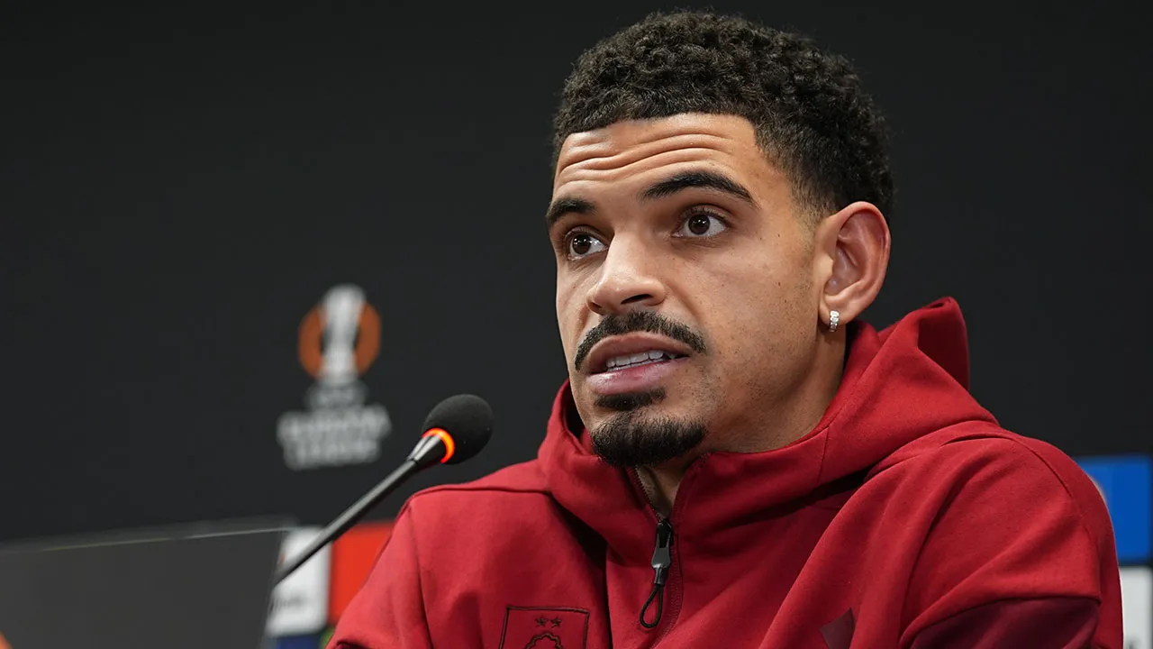 White: Fenerbahçe, Premier Lig seviyesinde