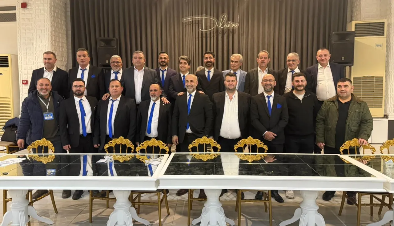 Yarım asırlık saltanat sona erdi! 46 yıllık başkan devrildi