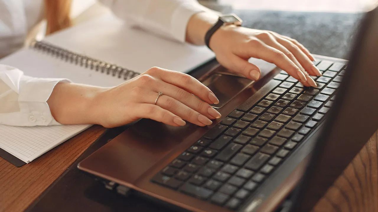 YOL VE TRETUVARLARDA KAPLAMA,TAMİRAT, BAKIM VE ONARIM İŞLERİ YAPTIRILACAKTIR