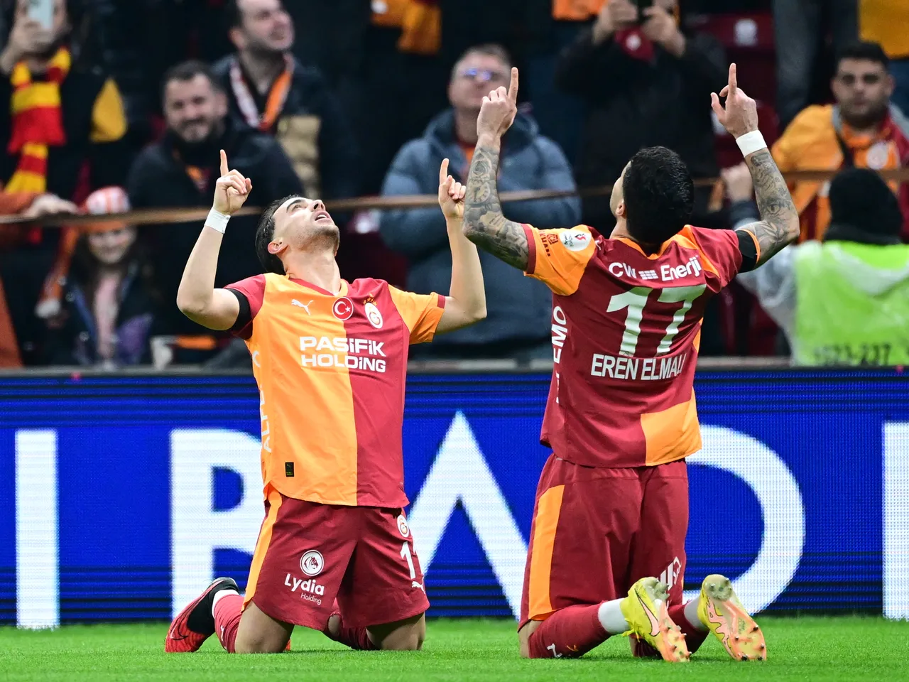 Yunus Akgün - Eren Elmalı