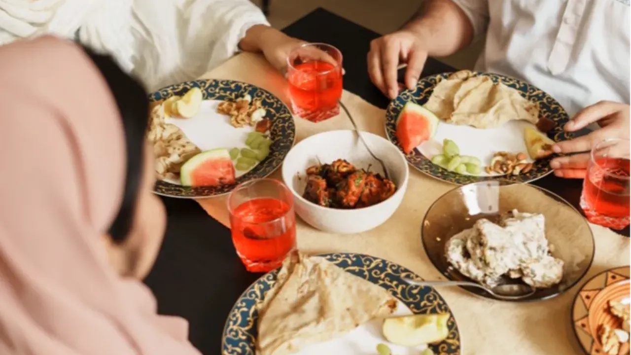 Oruç nasıl açılır? Oruç açarken okunacak dualar