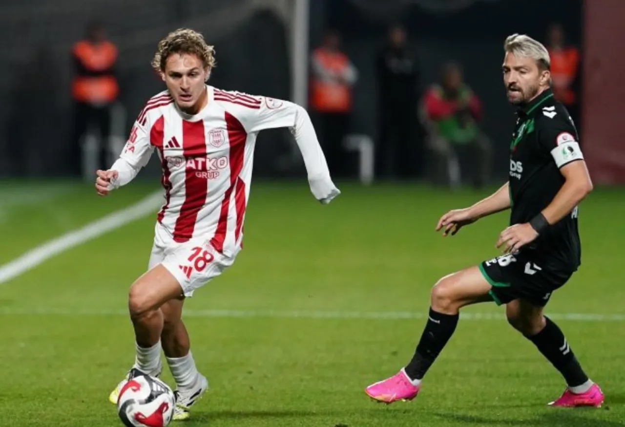 Sakaryaspor-Pendikspor hangi kanalda, saat kaçta? Şifresiz canlı yayınlanacak!