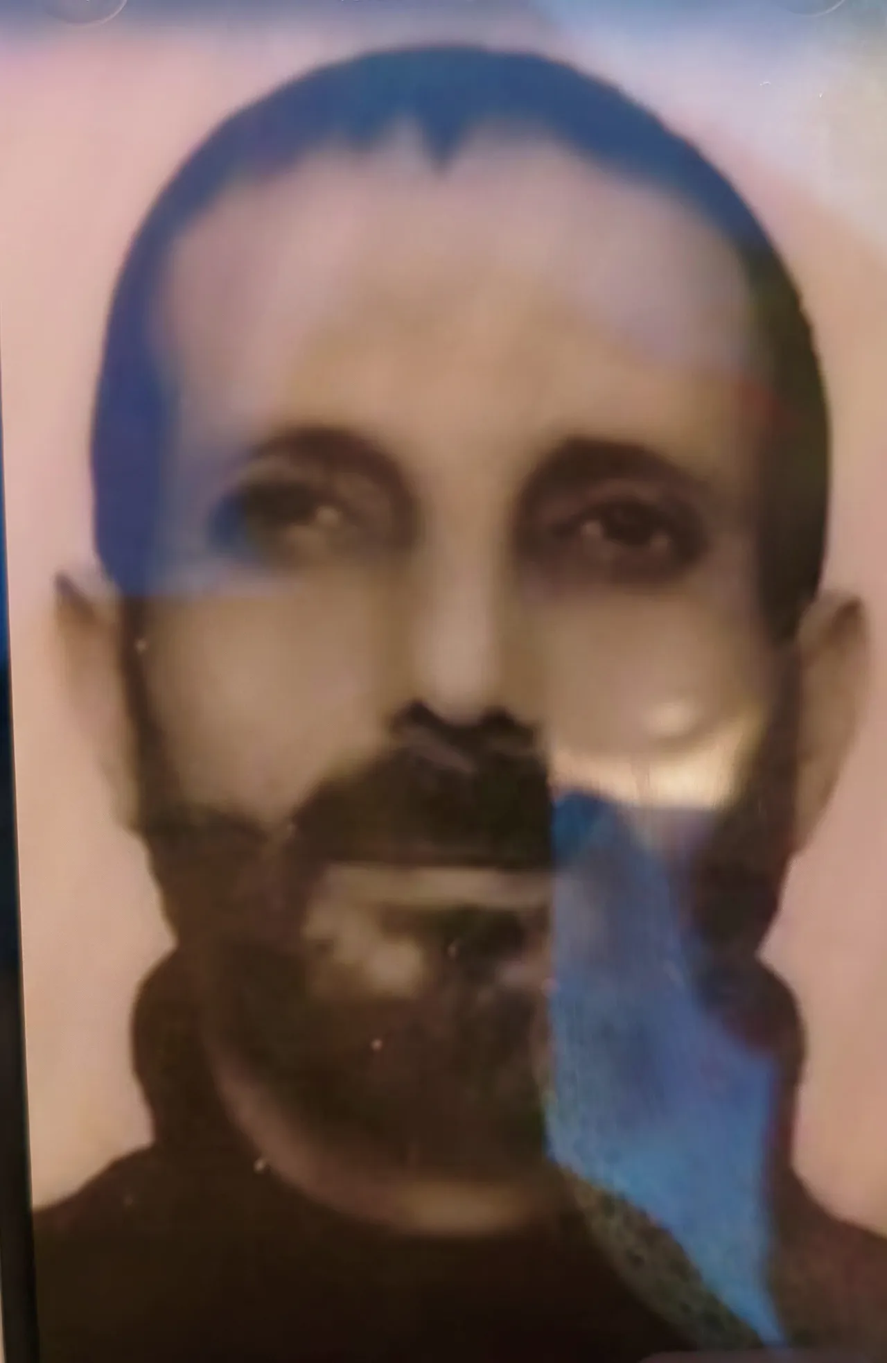 Yanındaki kadını öldürüp canına kıydı! En yakını sinir krizi geçirdi