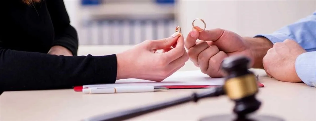 Bunu yapan eş tazminat ödeyebilir! Boşanma sebebi sayılıyor