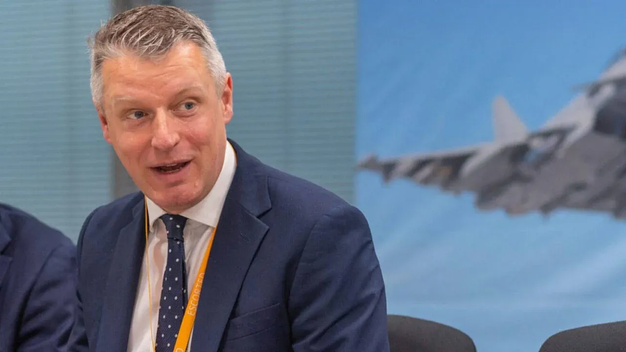 İngiltere Savunma Bakanı’ndan Türkiye açıklaması: 12 Hercules resmen onaylandı