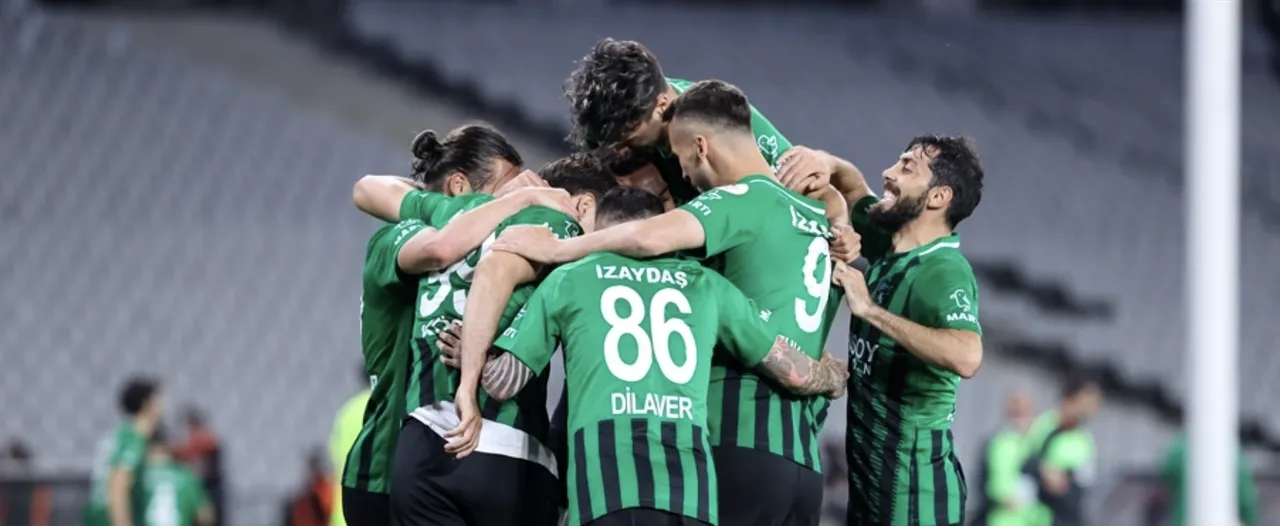 Kocaelispor Fenerbahçe maçı hangi kanalda, canlı nerede izlenir? Süper Lig canlı yayın bilgileri