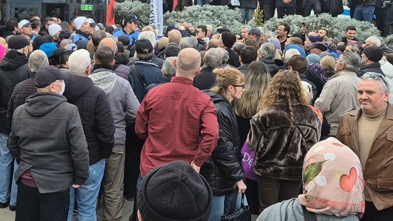 650 TL'ye kıyma, 700 TL'ye kuşbaşı! Fiyatı duyan oraya koştu