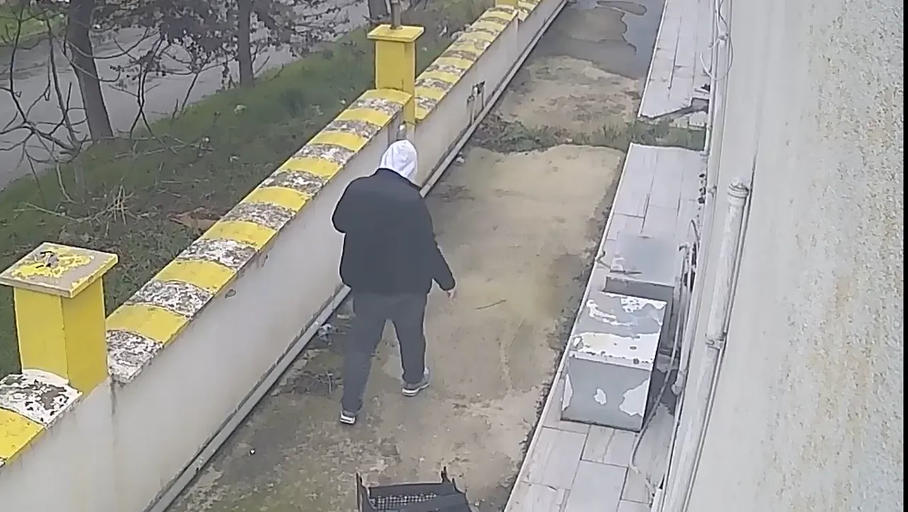 Bu da bacanak cinayeti! Öldürüp kartıyla altın almış, telefonundan ailesine mesajlar atmış