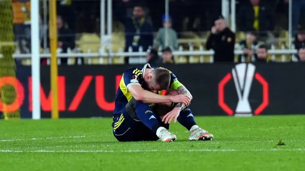Fenerbahçe'de Skriniar'ın sakatlığı belli oldu! Kaç hafta sahalardan uzak kalacak?