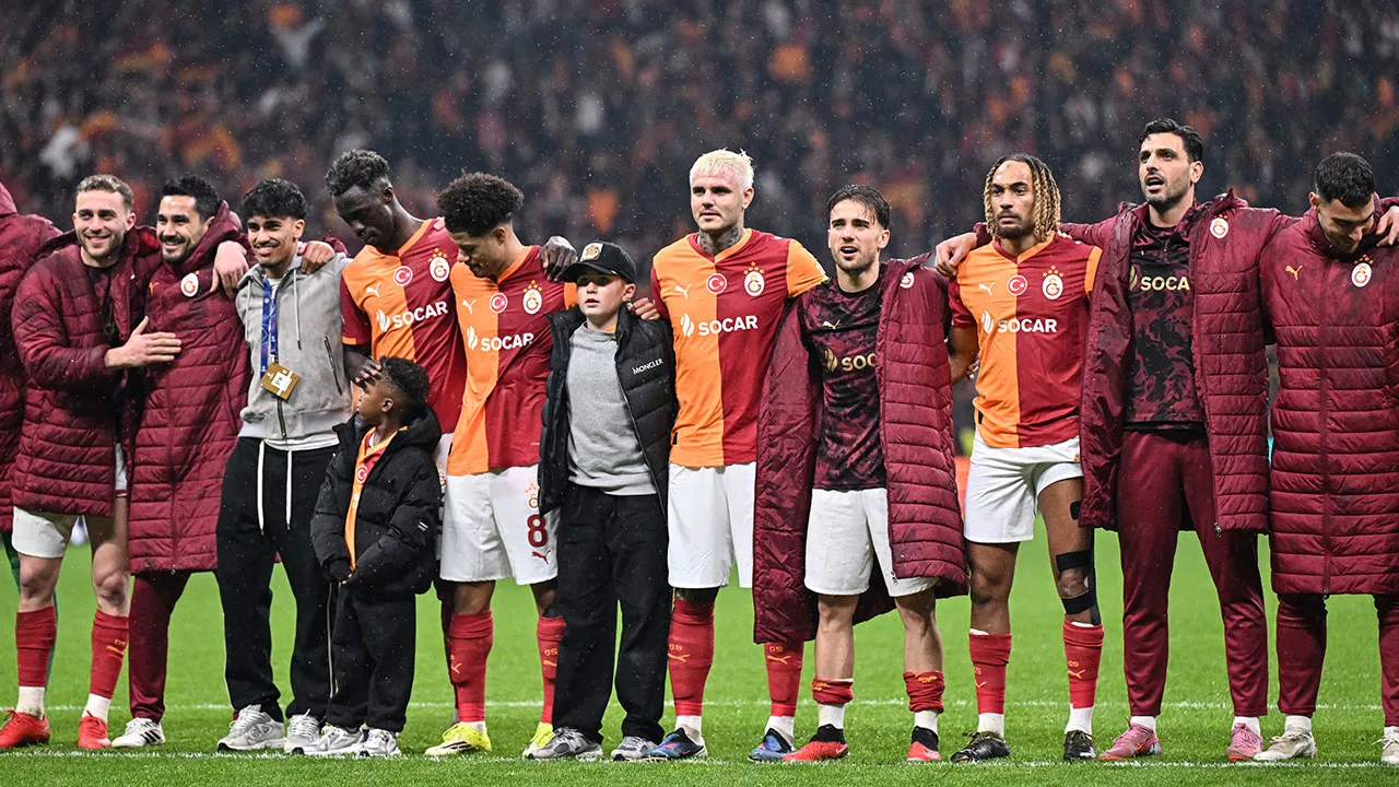 Galatasaray turlarsa ligdeki o maç ertelenecek!