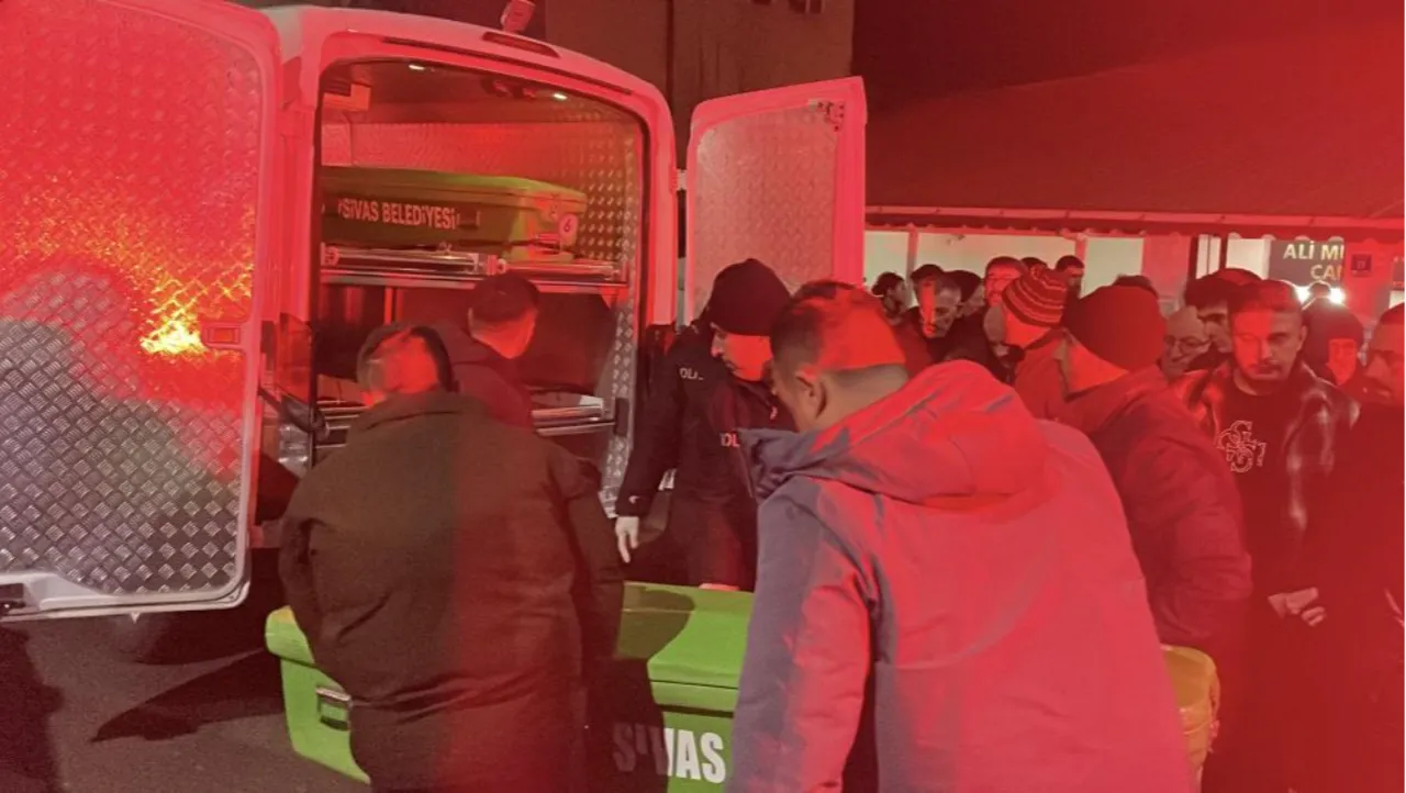 Sivas'tan acı haber! Teravih namazına gidiyordu, kaynanası ile birlikte can verdi