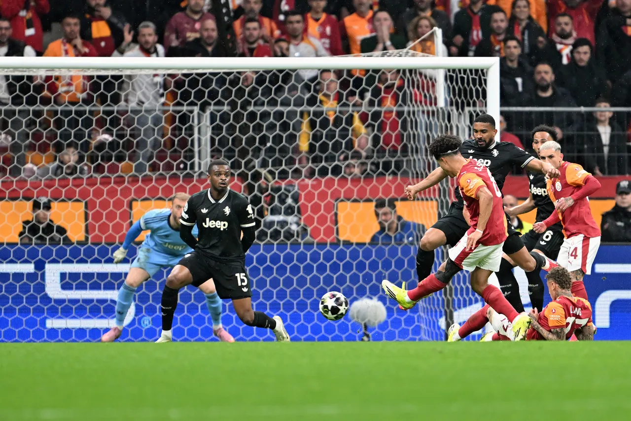 Sara, Juventus maçında takımının ilk golünü kaydetti.