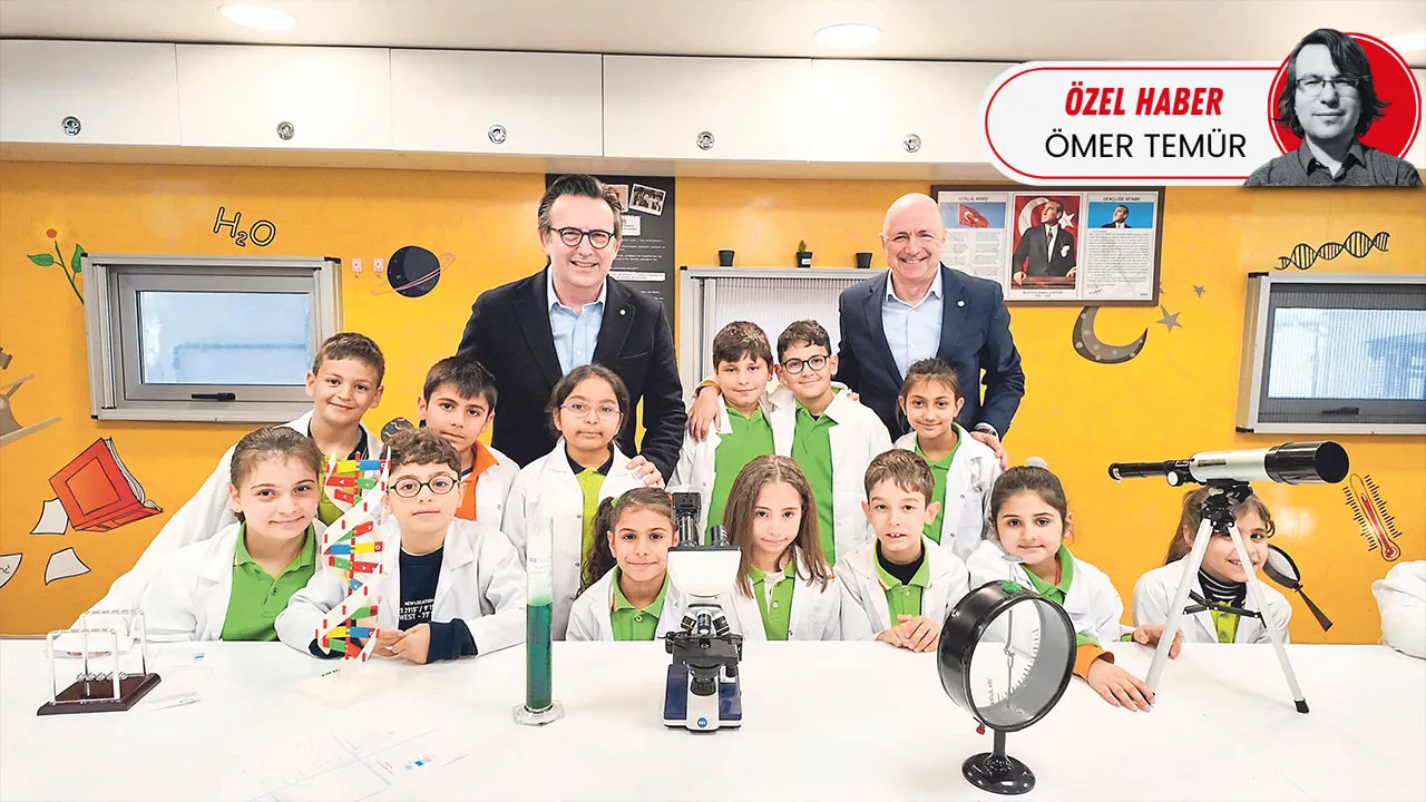 Yapay zekâ ile hayaller gerçeğe dönüşecek! MediaMarkt, ateşböcekleri ile deprem bölgesinde 11 bin çocuğa ulaştı