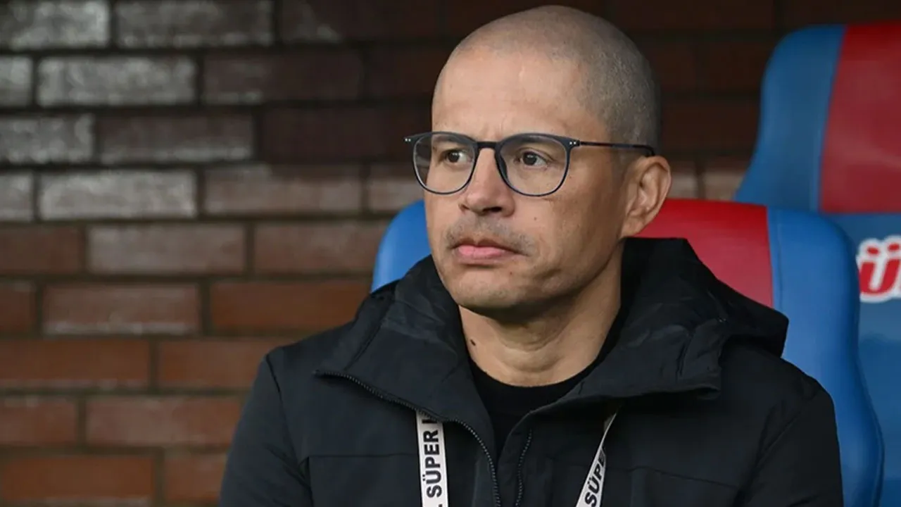 Alex de Souza'dan sürpriz imza: İşte yeni adresi