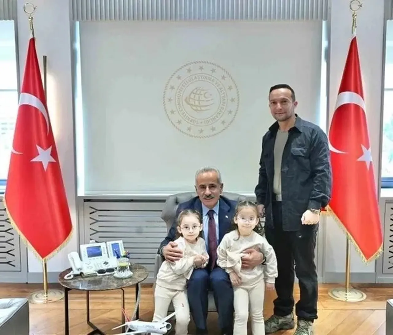 “Baba Kız Doğada” hesabıyla biliniyordu… Eşi Sunay Kurtal’ın vefatı kahretti