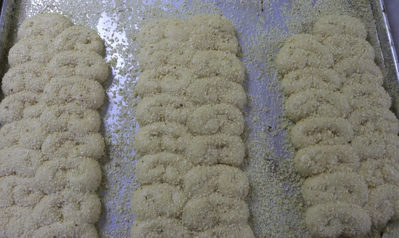 Gaziantep'te 11 ay beklenen lezzet: ‘Ramazan Kahkesi’ mesaisi başladı!