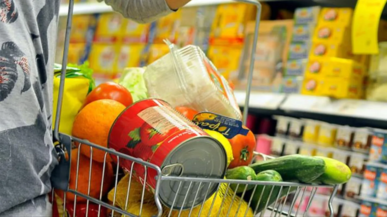 İftardan önce alışveriş yapmayın! Açlık market sepetini büyütüyor, israf katlanıyor