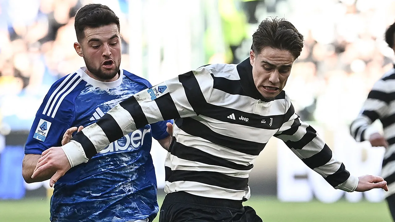 Juventus'a bir darbe de Como'dan! Kenan Yıldız, Spalletti ile tartıştı