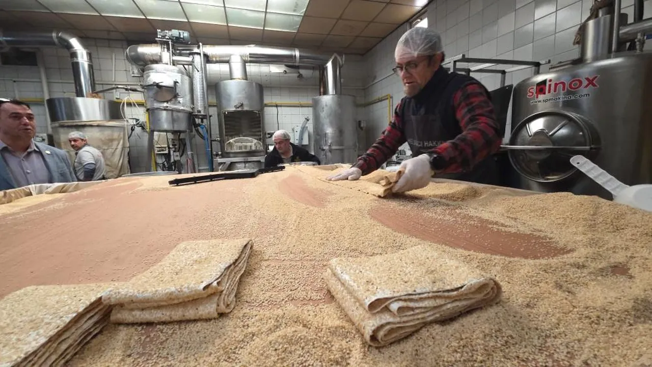 Sadece Ramazan ayında üretiliyor! İsmi 1898'de verildi... Kilosu 340 TL