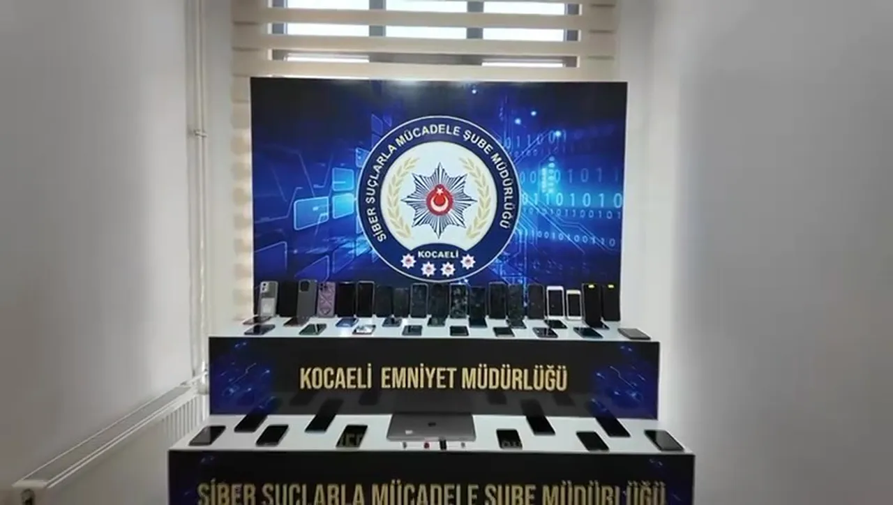 Sahte ilan ve oltalama yöntemiyle vurgun yapan çete çökertildi