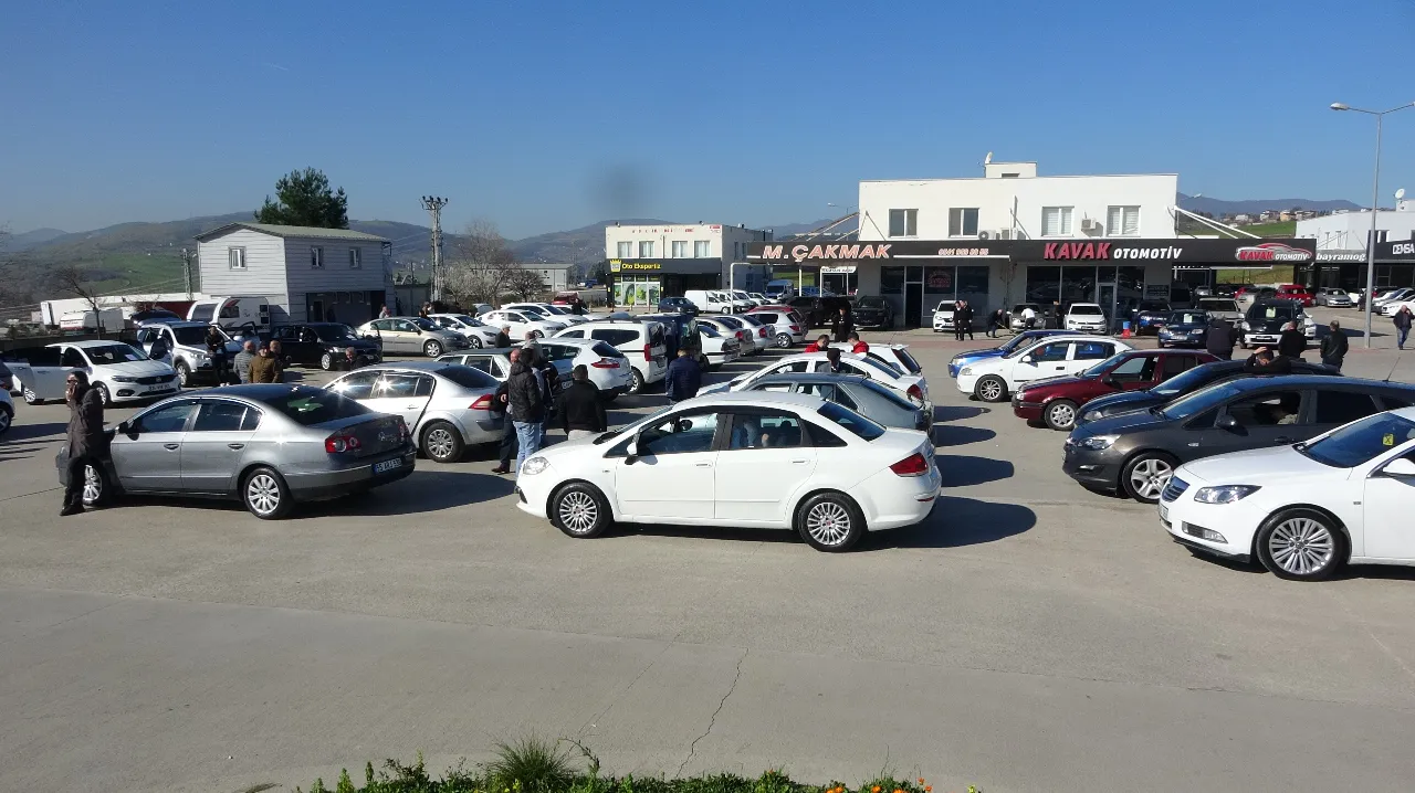 Satıcı çok, alıcı yok! İkinci el piyasası durgun