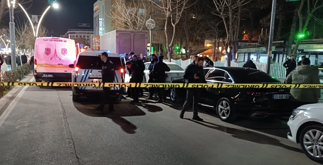 Akşamüstü sokakta büyük kaos! Uzun namlulu silahla dehşet saçtı