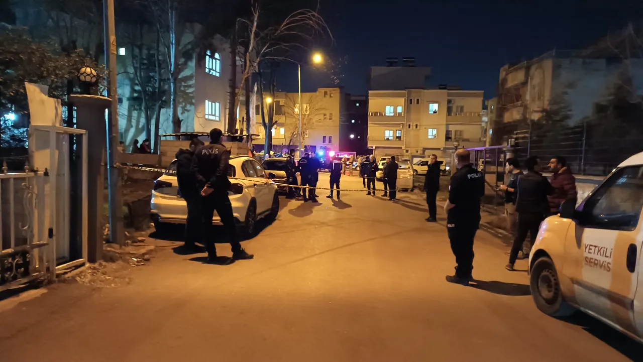 Akşamüstü sokakta büyük kaos! Uzun namlulu silahla dehşet saçtı