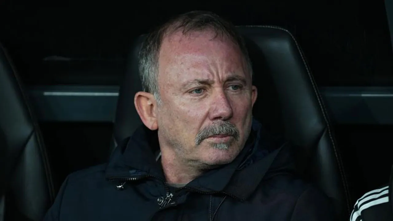 Beşiktaş'ta Sergen Yalçın, cezalı duruma düştü: O maçta yok!