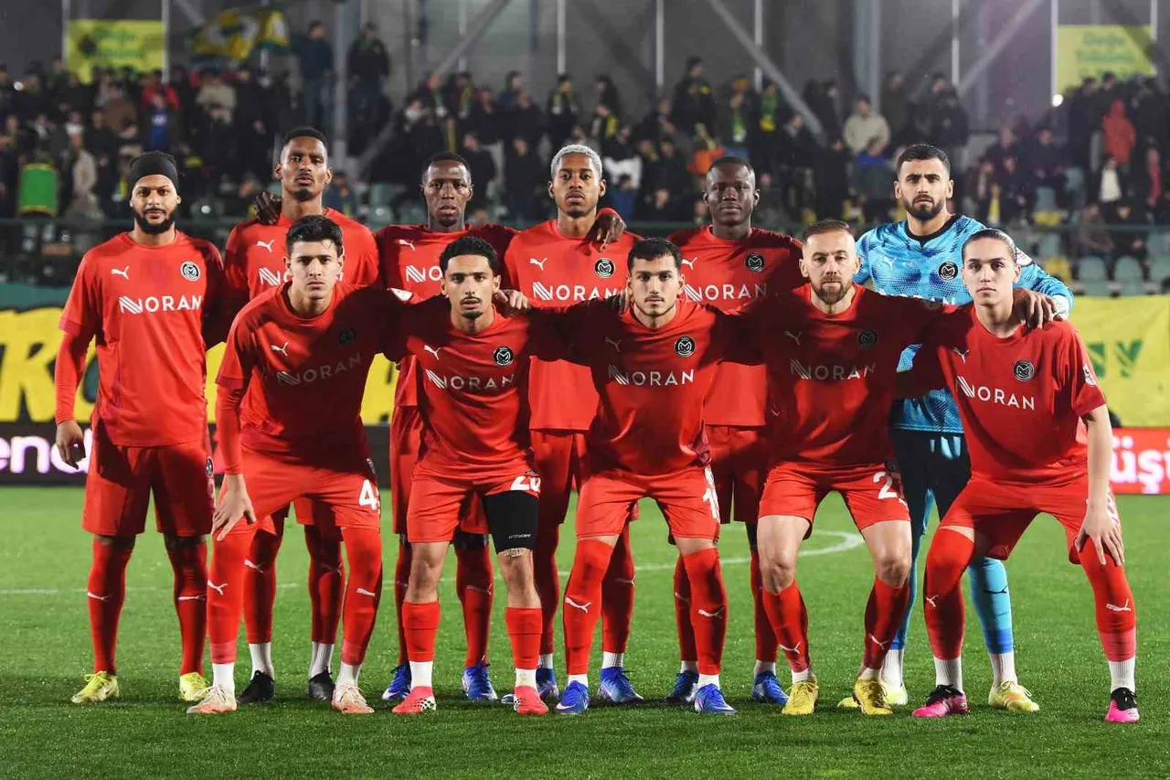 Bodrum FK-Manisa FK maçı nerede izlenir, hangi kanalda, saat kaçta? Şifresiz canlı yayın bilgileri