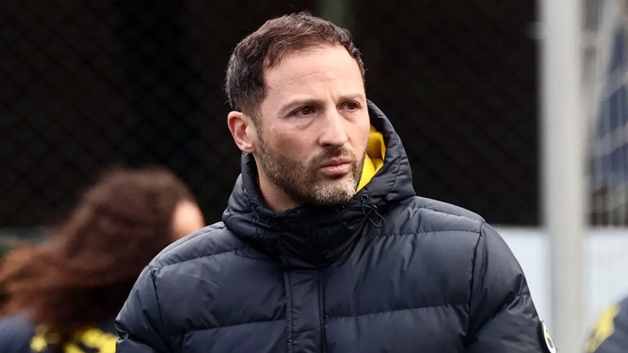 Fenerbahçe'de Tedesco'dan değişim sinyali