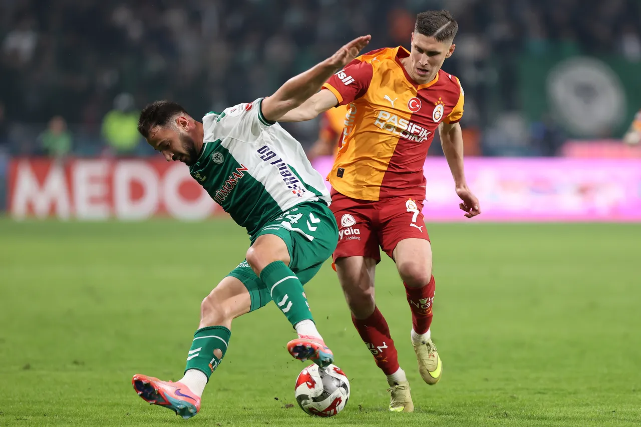 İptal edilen gol tartışması: Hakemler penaltı, faul ve ofsaytı değerlendirdi