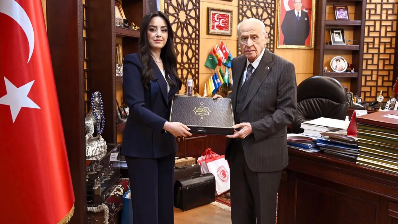 MHP lideri Bahçeli'nin eserleri kitap oldu!